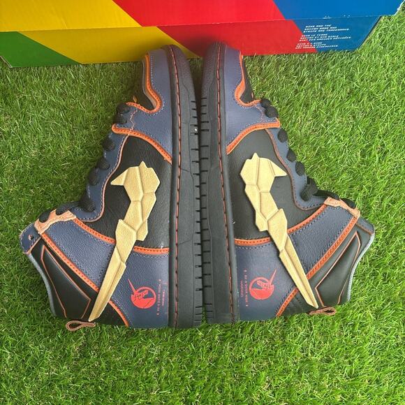 Brand New Nike SB Dunk High Pro QS - Picture 3 of 8